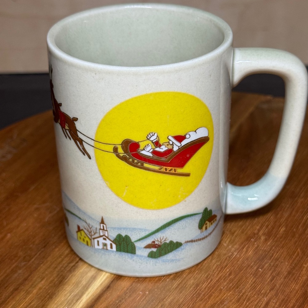 Vintage Santa Sleigh Reindeer Christmas Stoneware Coffee Mug Speckled Cream